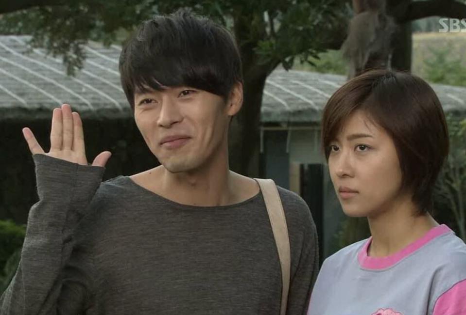 Five Classic Rom Coms For Viewers Who Just Discovered K-Dramas