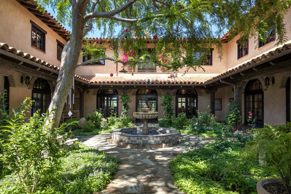 Rancho Latigo, Santa Ynez Valley, courtyard garden, Colombia, Casa Cuervo, Hacienda Calibio, Moroccan stone fountain, landscape architect Carol Puck Erickson