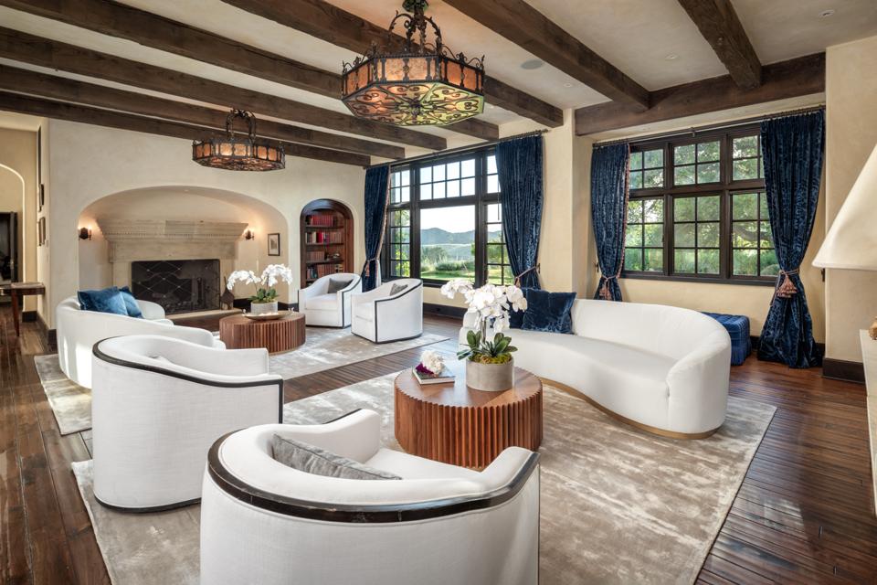 Rancho Latigo, Santa Ynez Valley, California, living room, interior designer Amy Weaver, San Francisco, Compass