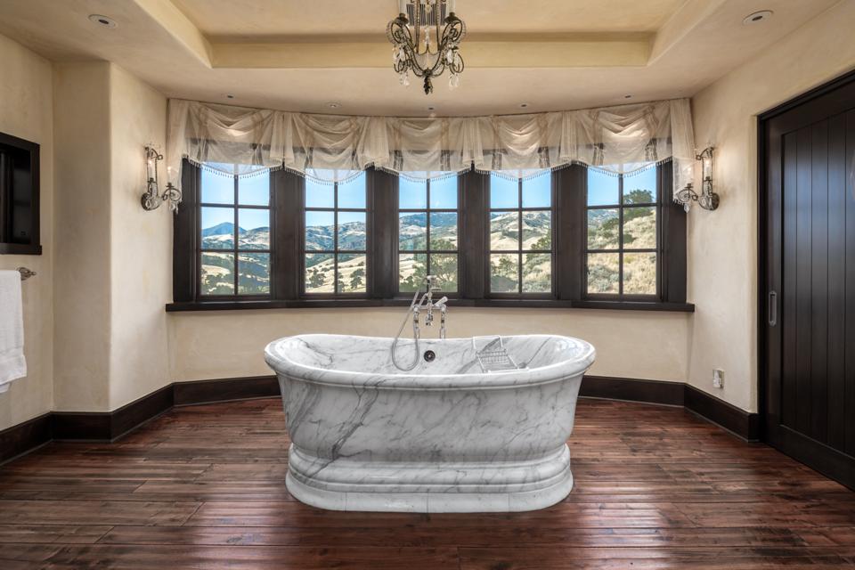 Rancho Latigo, marble tub, Compass