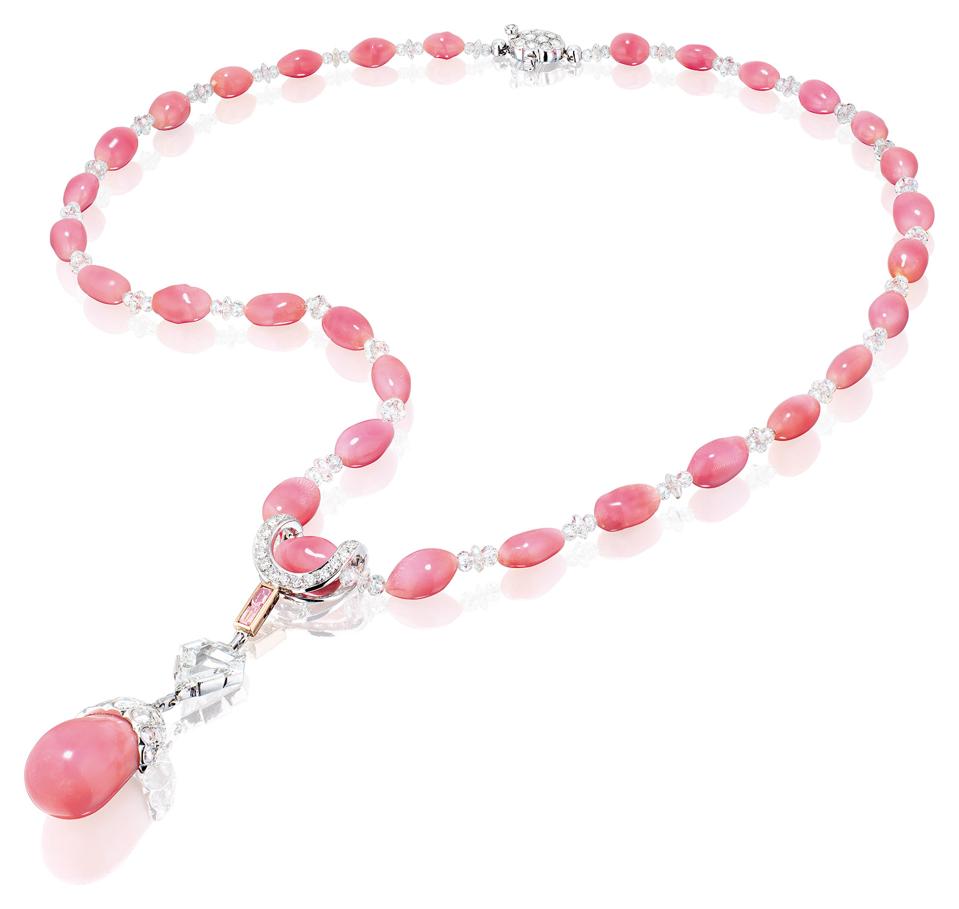 Karen Suen conch pearl, pink diamond and diamond necklace sold for $217,737