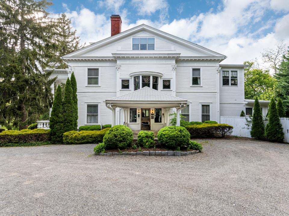 Albermarle Inn, Asheville, North Carolina, Bed & Breakfast, residence, luxury real estate, Neoclassical Revival residence