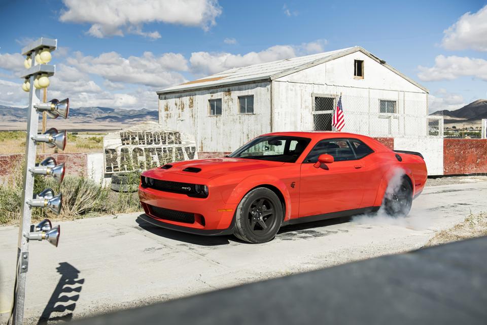 Those that missed out on the Challenger Demon a couple of years ago can get the next best thing with the 807-hp 2021 Dodge Challenger SRT Super Stock