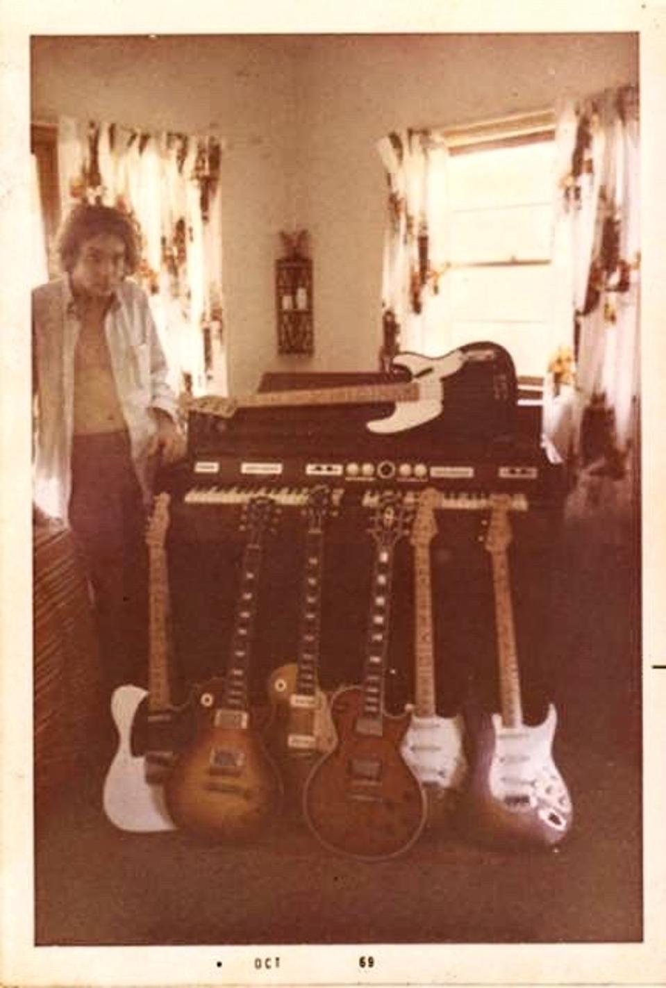 the 1959 gibson les paul is the holy