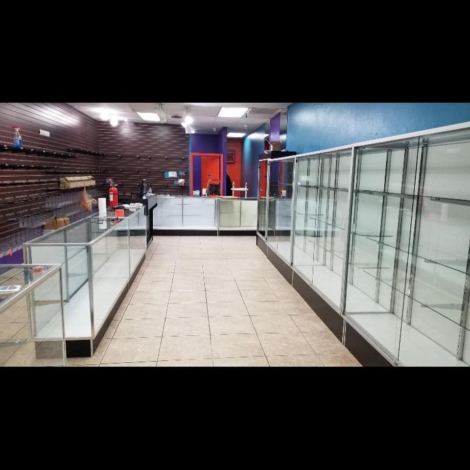5 Questions With Vapor Glass Smoke Shop Denver, Colorado