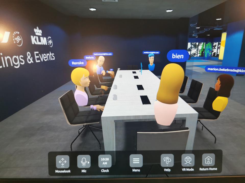 Airline Uses Vr To Reduce Travel