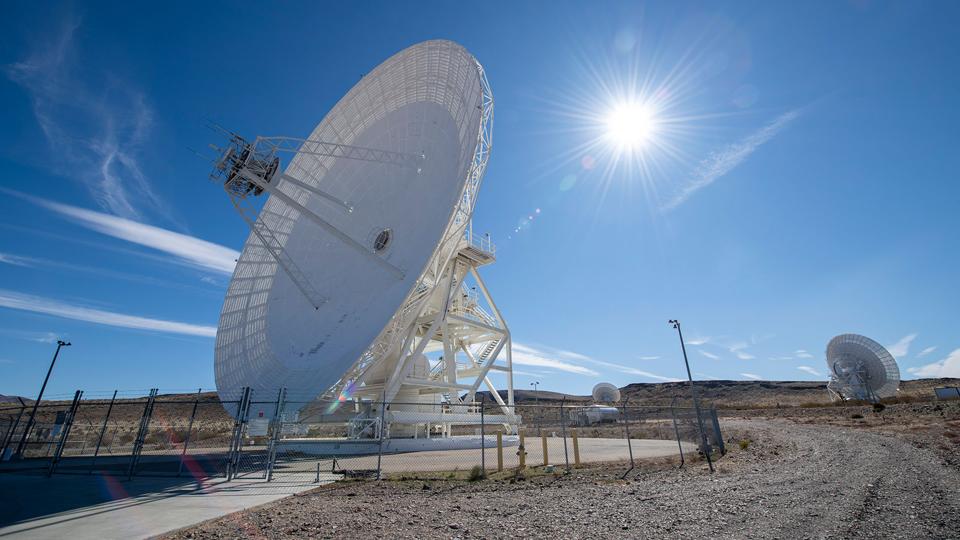 Parabole dell'antenna del complesso Deep Space Network della NASA a Goldstone, California, fotografate l'11 febbraio 2020. Crediti: NASA / JPL-Caltech