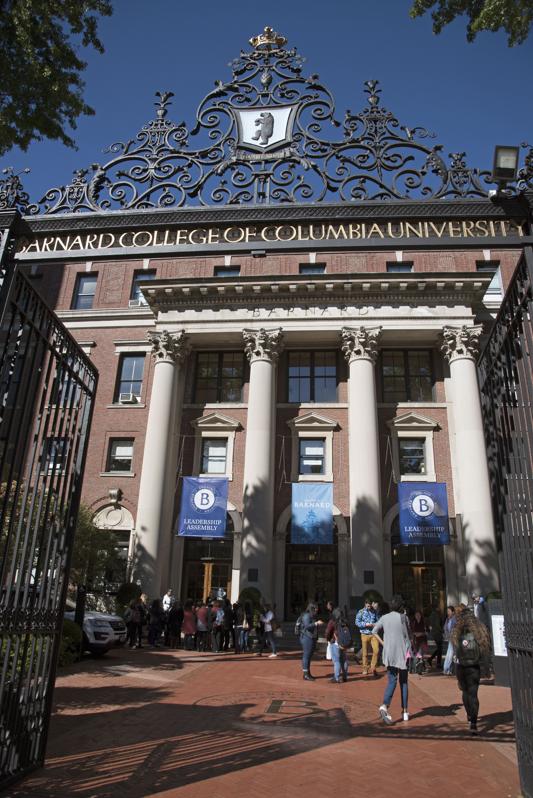 As Covid-19 Spikes, Incoming Freshmen Anticipate Uncertain Campus ...