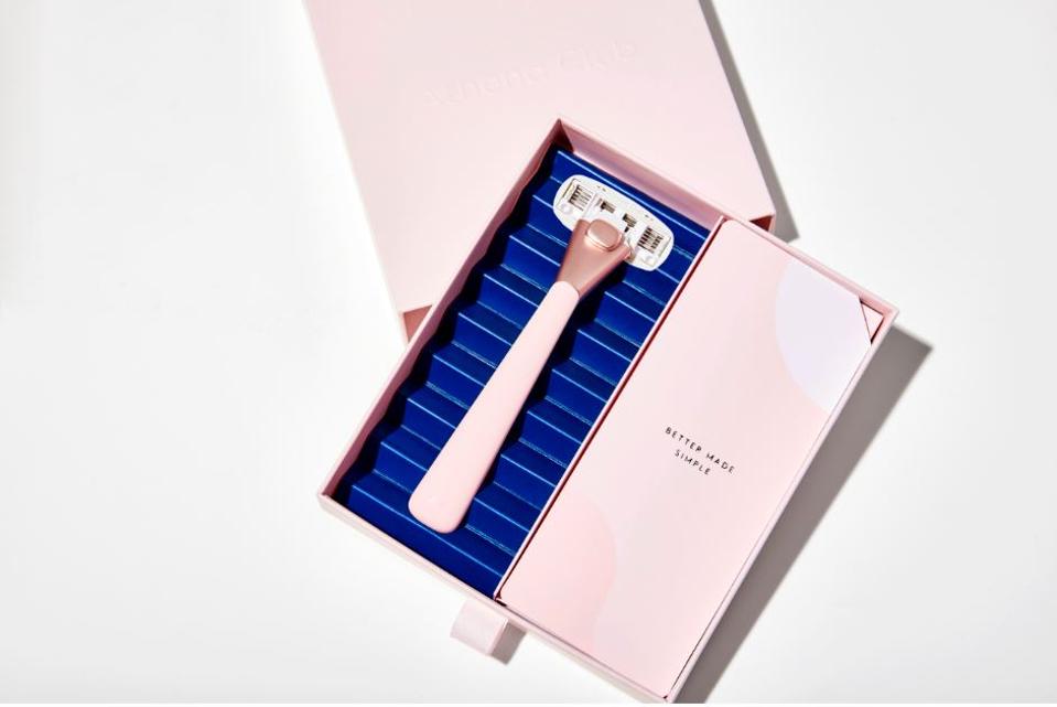 Athena Club’s Razor Kit