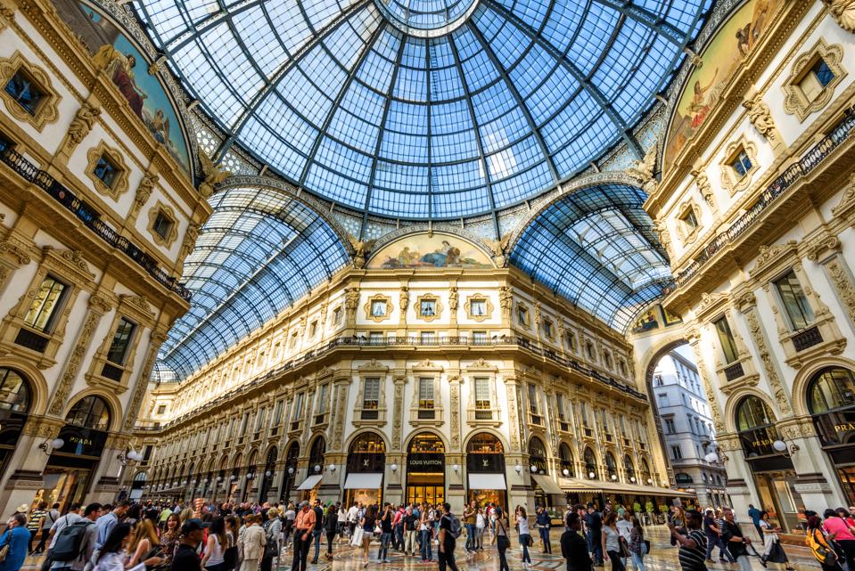 MILAN, ITALY: The Galleria Vittorio Emanuele II on the Piazza del Duomo in central Milan. This gallery is one of the world's oldest shopping malls.