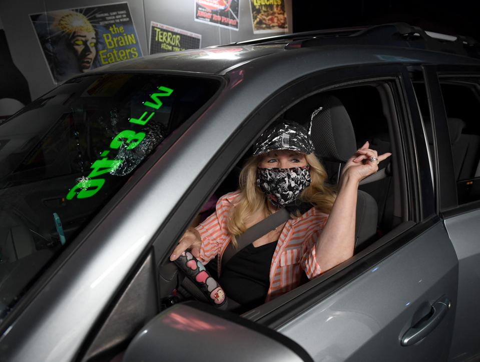 Area 51-Themed Drive-thru Burger Stand And Drive-in Movie Theater Opens In Las Vegas