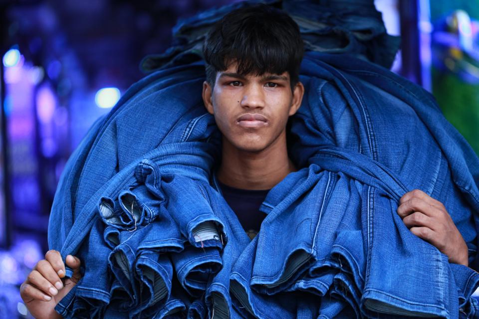 Daily Life In Dhaka During Coronavirus Pandemic garment worker