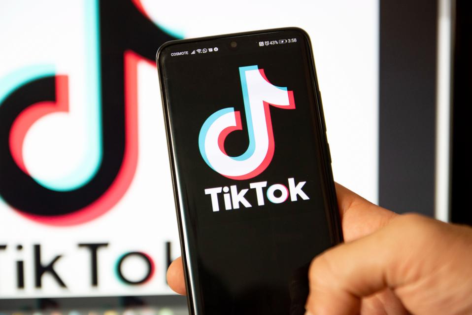 Bytedance Agrees To Divest U S Operations Of Tiktok After Trump S Threats What Ll Happen To The App 800 Million People Love Business Quick Magazine