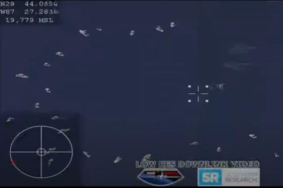 Boats around Crew Dragon