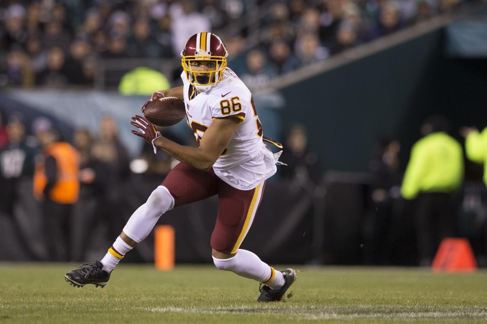 San Francisco 49ers Sign Pro Bowl Tight End Jordan Reed