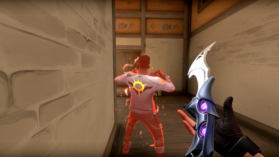 The knife Valorant players can unlock in the act 2 battle pass.