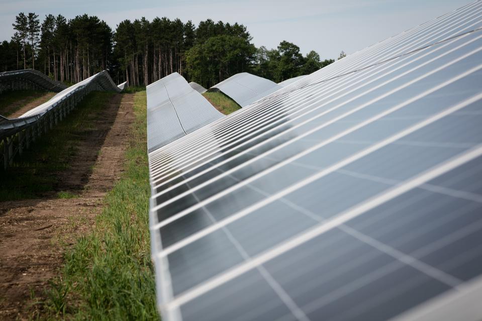 Battery Storage Is Delivering Value For Solar Developers And Energy Consumers But What About Cost Vanadiumcorp Resource Inc