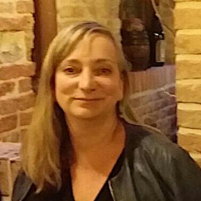 apple travel history Joanne Shurvell