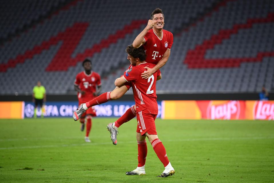 Lewandowski Underlines Status As World S Best Striker In Win Over Chelsea
