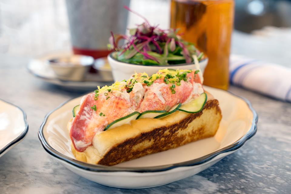 A lobster roll