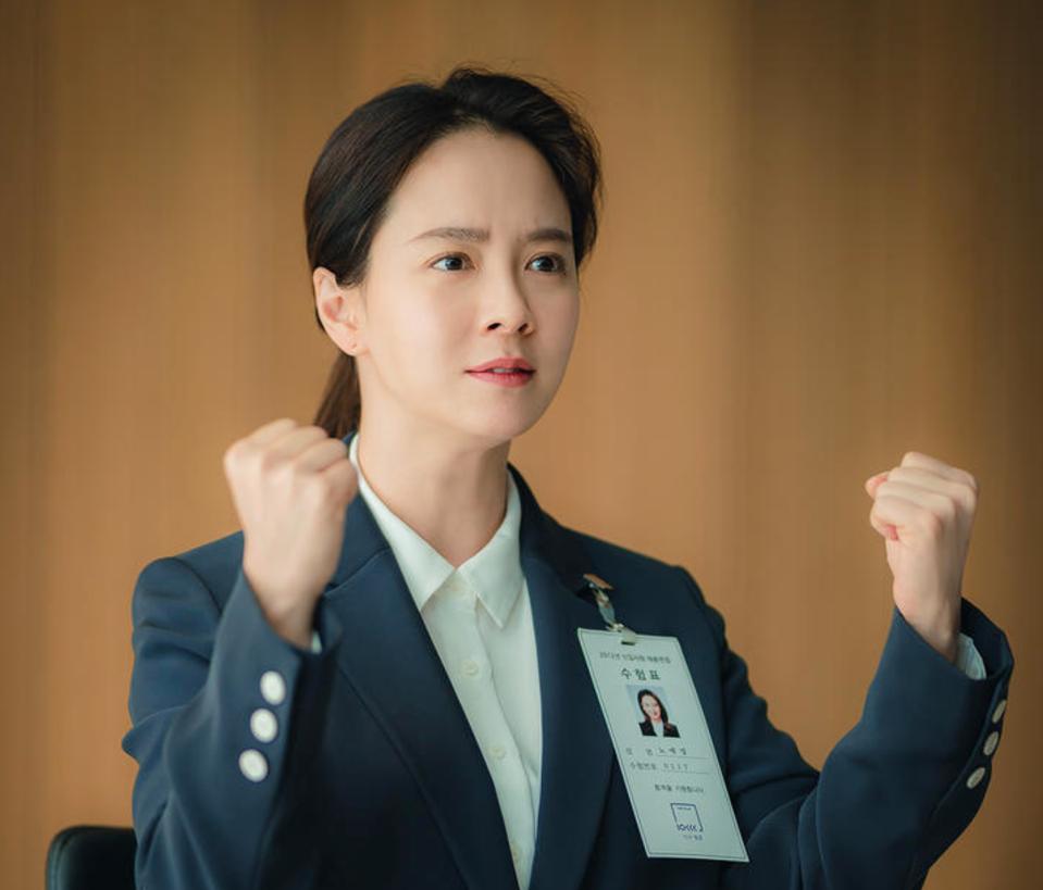 While portraying Noh Ae-jeong, Song Ji-hyo felt inspired by her energy.