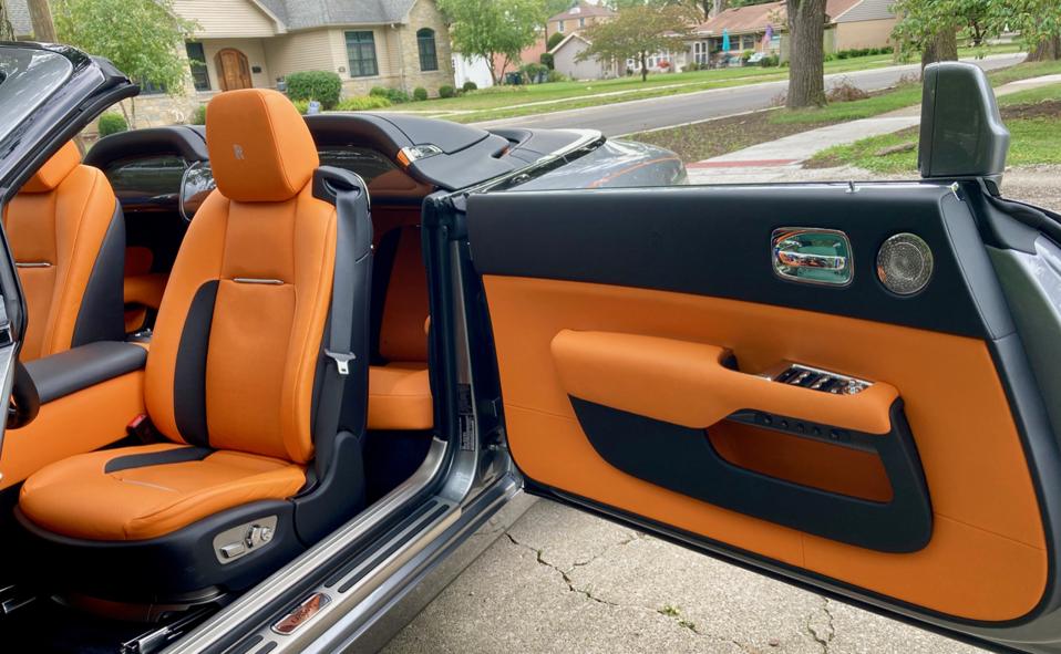 Wide-opening rear-hinged “suicide” doors make ingress and egress into the Rolls-Royce Dawn easier
