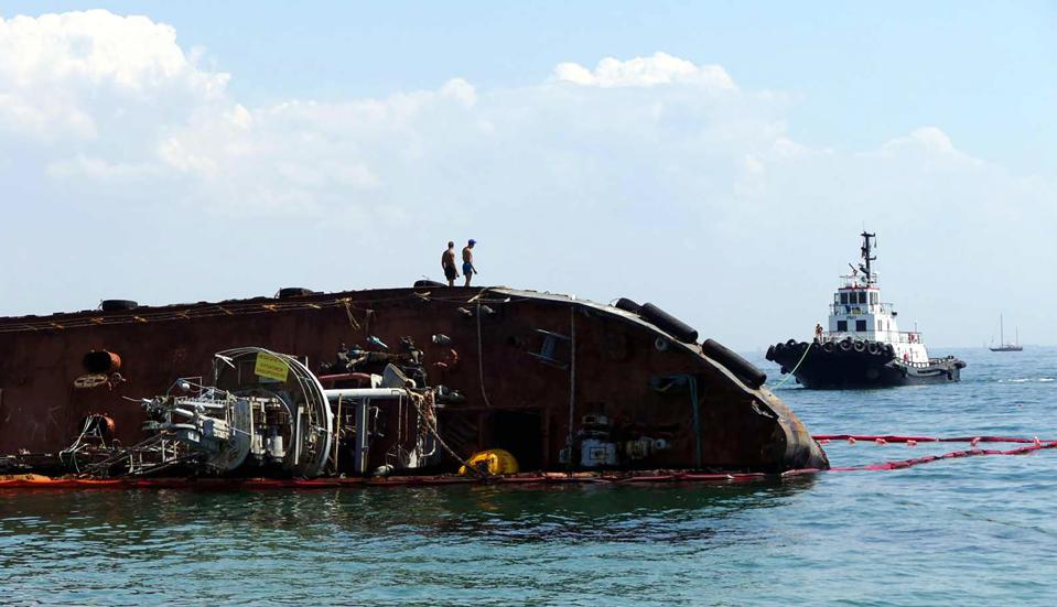 Work underway to remove capsized Delfi bunker tanker out of Black Sea in Odessa