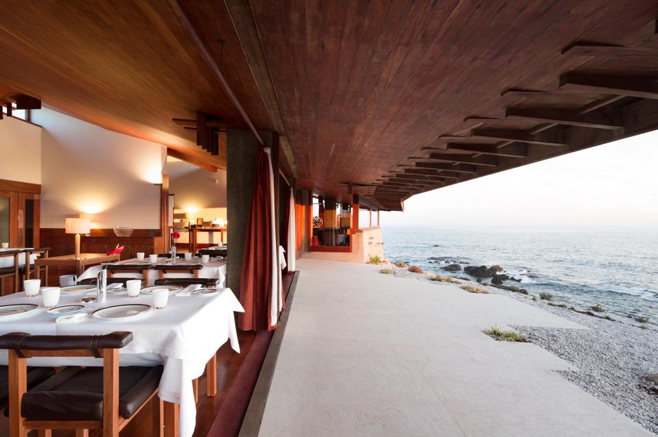 The dining room of Casa da Chá Boa Nova, outside Porto, is right by the ocean.