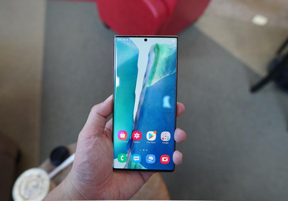 Samsung Galaxy Note 20 Ultra Hands-On: Fixes The S20 Ultra’s Mistakes