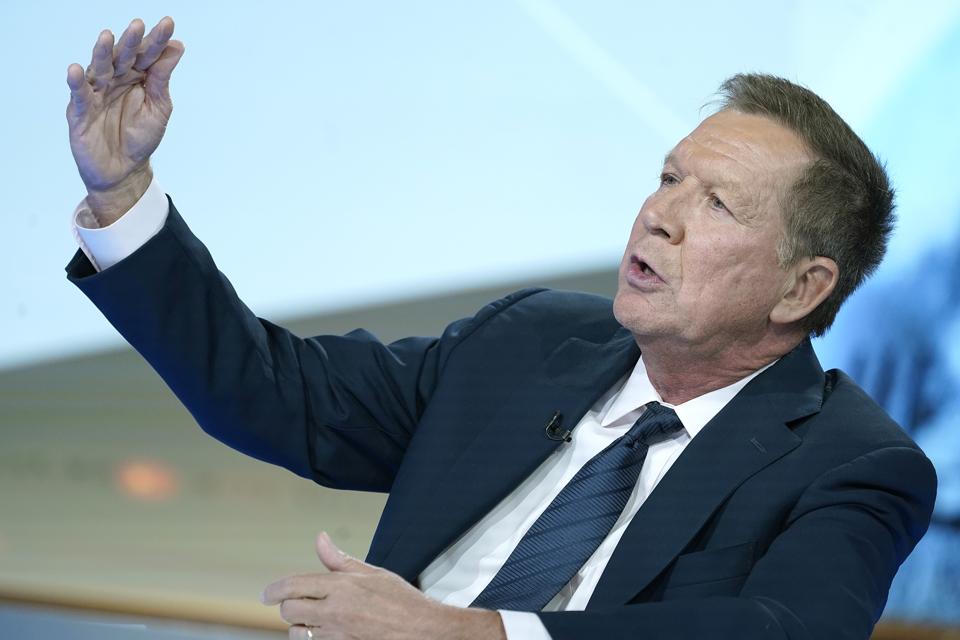 Bernie Sanders John Kasich To Pitch Biden To Non Democrats In Dnc Speeches