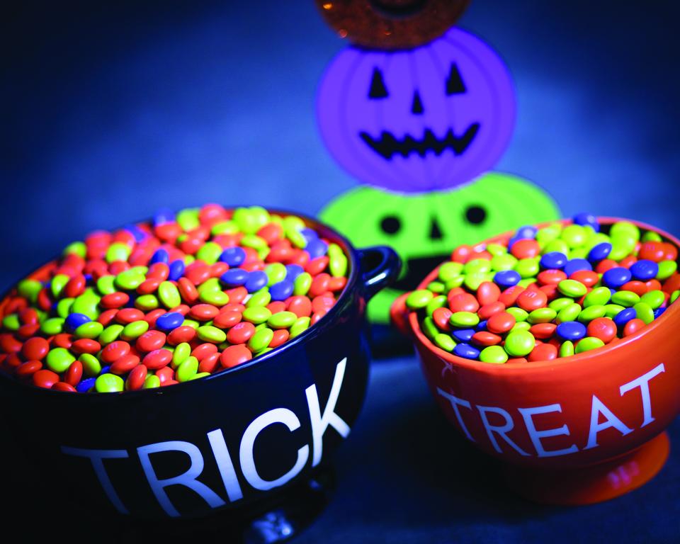 workbar boston collecting halloween candy 2020 Mars Wrigley Launching Digital Platform Treat Town To Drive Halloween Candy Sales workbar boston collecting halloween candy 2020 workbar boston collecting halloween candy 2020 Mars Wrigley Launching Digital Platform Treat Town To Drive Halloween Candy Sales workbar boston collecting halloween candy 2020