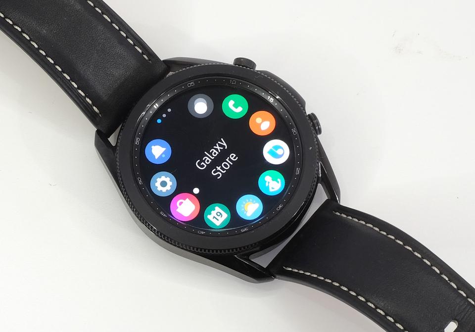 A photo of the apps page of the Galaxy Watch 3.