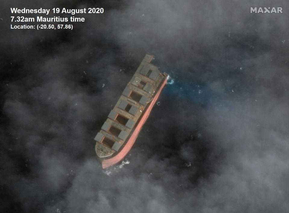 Satellite imagery from Maxar Technologies capture the state of the Wakashio as it is towed 16 kilometers in a direction South East of Mauritius