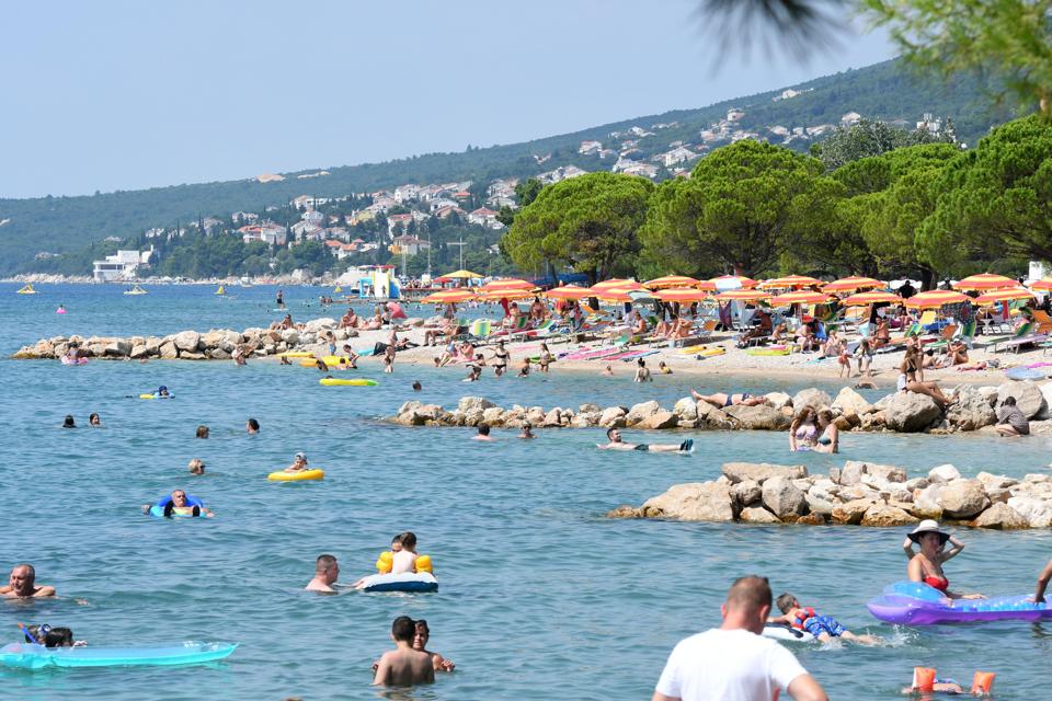 Uk Adds Portugal To Travel Corridors Removes Croatia Here S What It Means