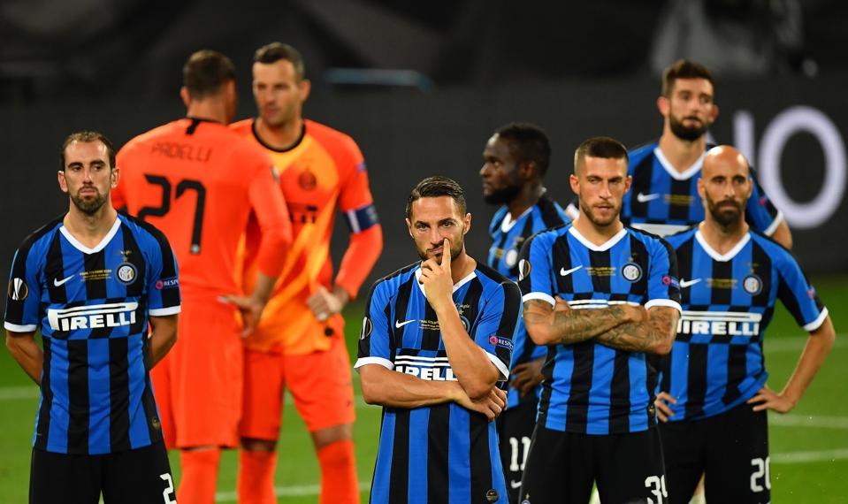 Fc Inter Coach Antonio Conte About To Quit The Club After Losing Europa League Final To Fc Sevilla