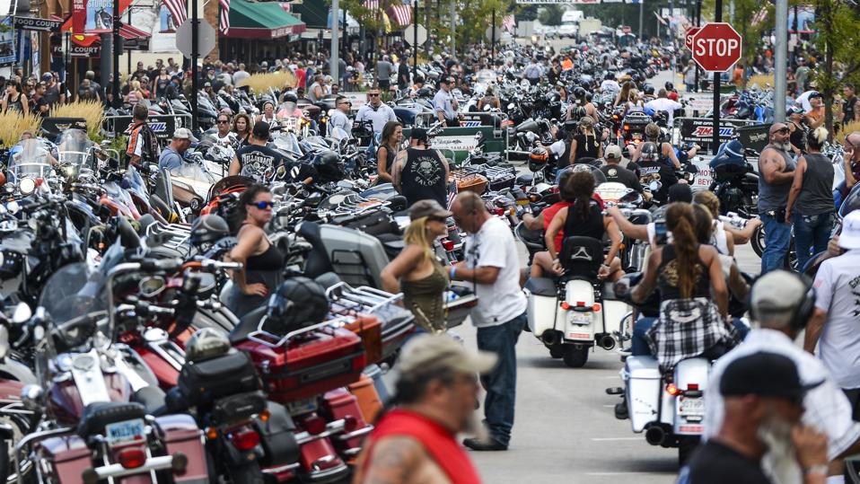 Sequestered In Sedona In 2020 Full Face Helmets Bike Week Motorcycle Magazine