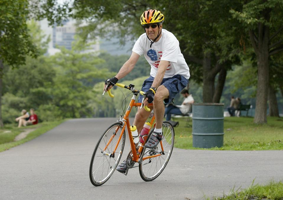 Two Weeks After Fox News Showed Joe Biden Cycling Donald Trump Counters I Ll Never Ride A Bicycle