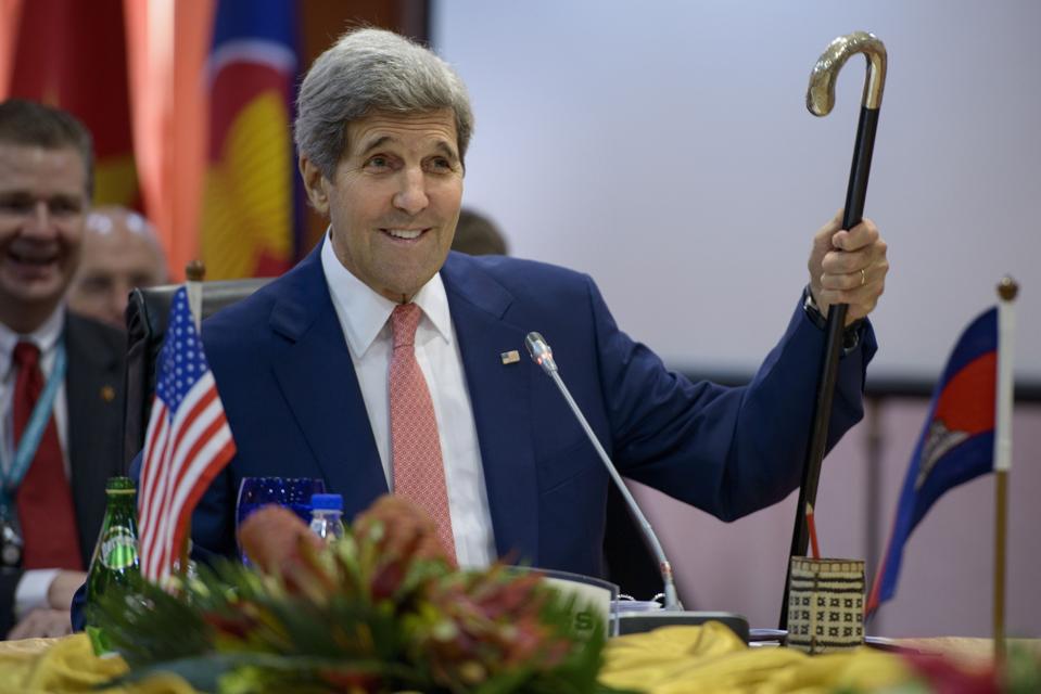 Two Weeks After Fox News Showed Joe Biden Cycling Donald Trump Counters I Ll Never Ride A Bicycle