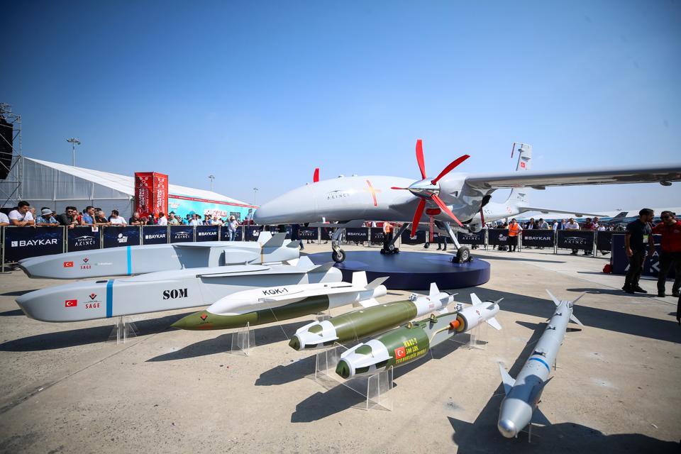 Turkey's New Akinci Drone Is Impressive, But It's No Substitute For Modern Fighter Jets
