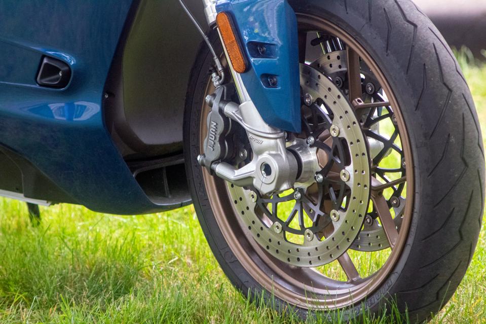Zero SR/S Electric Motorcycle