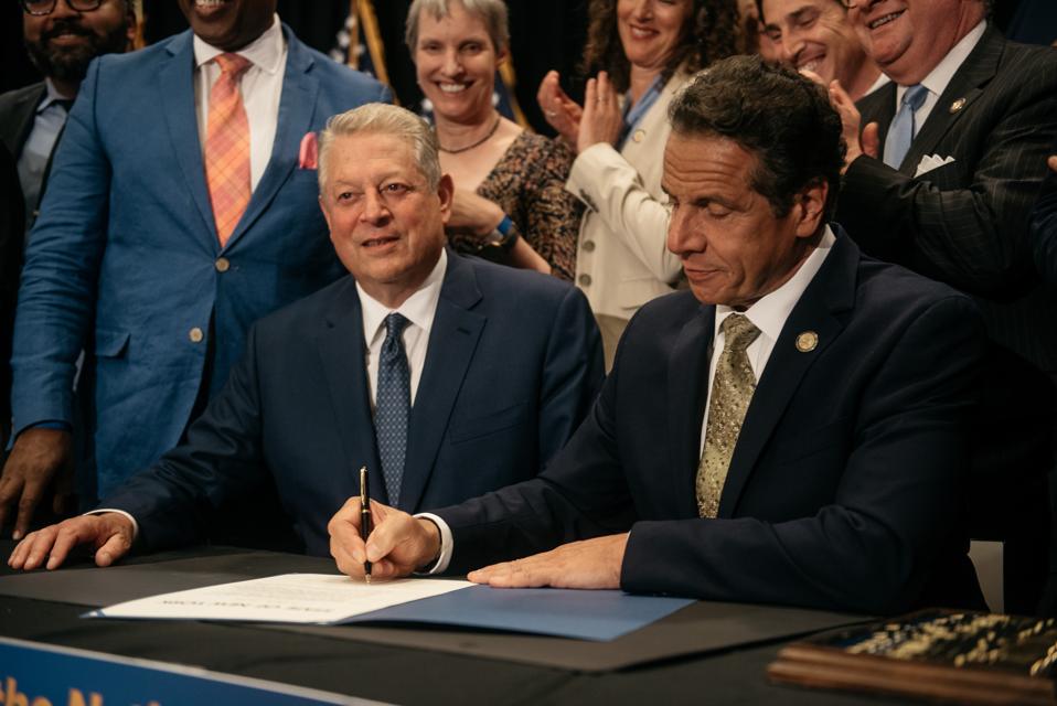 New York Governor Cuomo Joined By Al Gore Announces State Investment In Offshore Wind Power