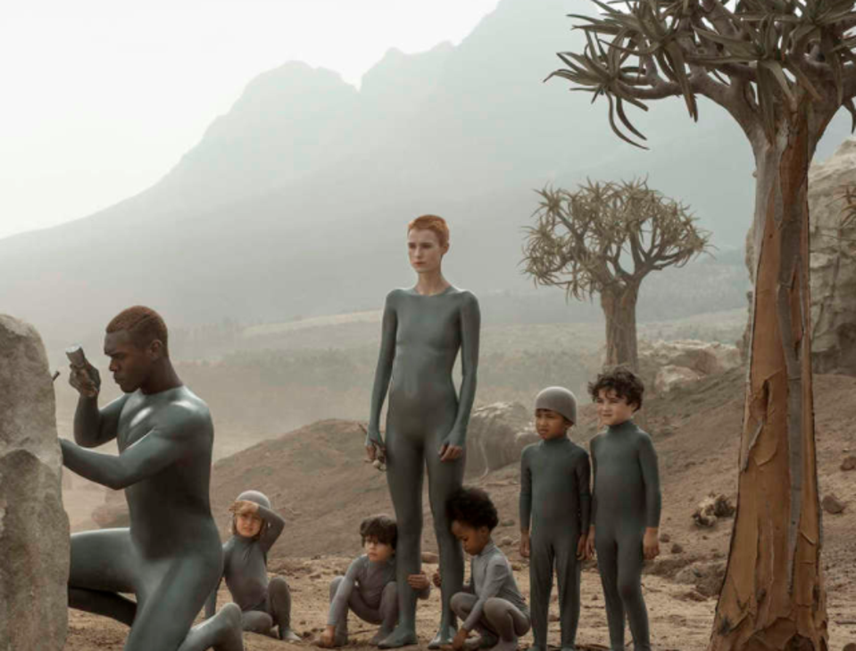Alien Wolves ‘Alien’ Master Ridley Scott Combines Human And Androids Into A Family ...