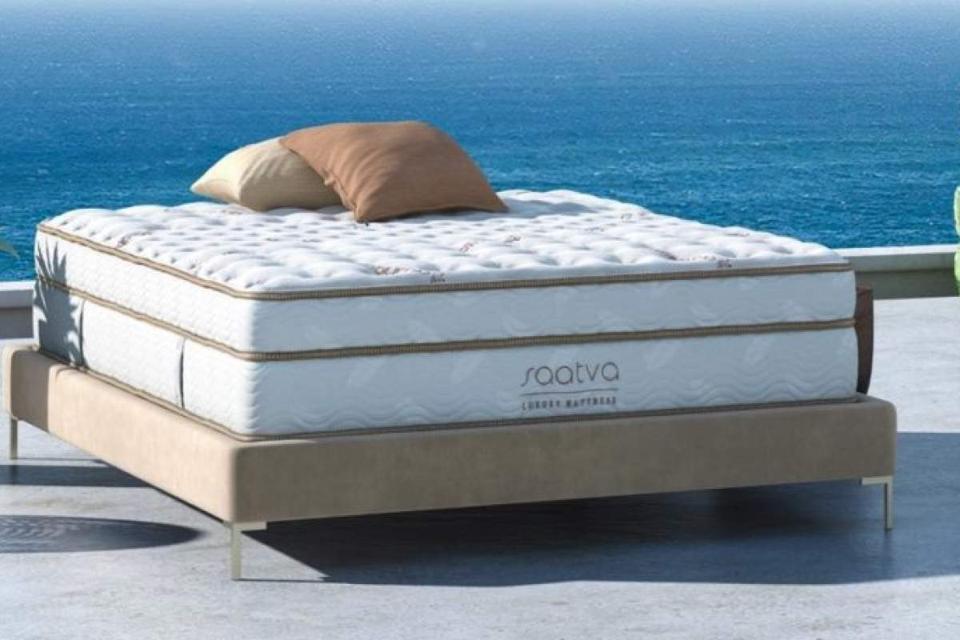 The Best Mattresses For Side Sleepers, According To Online Reviews
