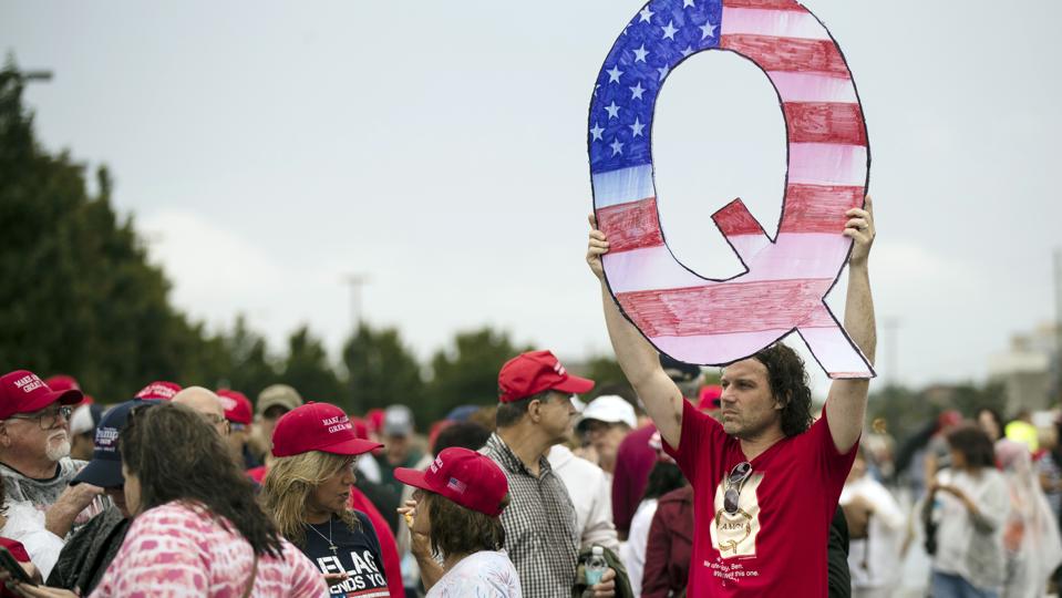 Trump QAnon