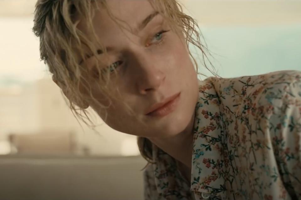 Elizabeth Debicki plays the villain's unhappy wife in 'Tenet.'