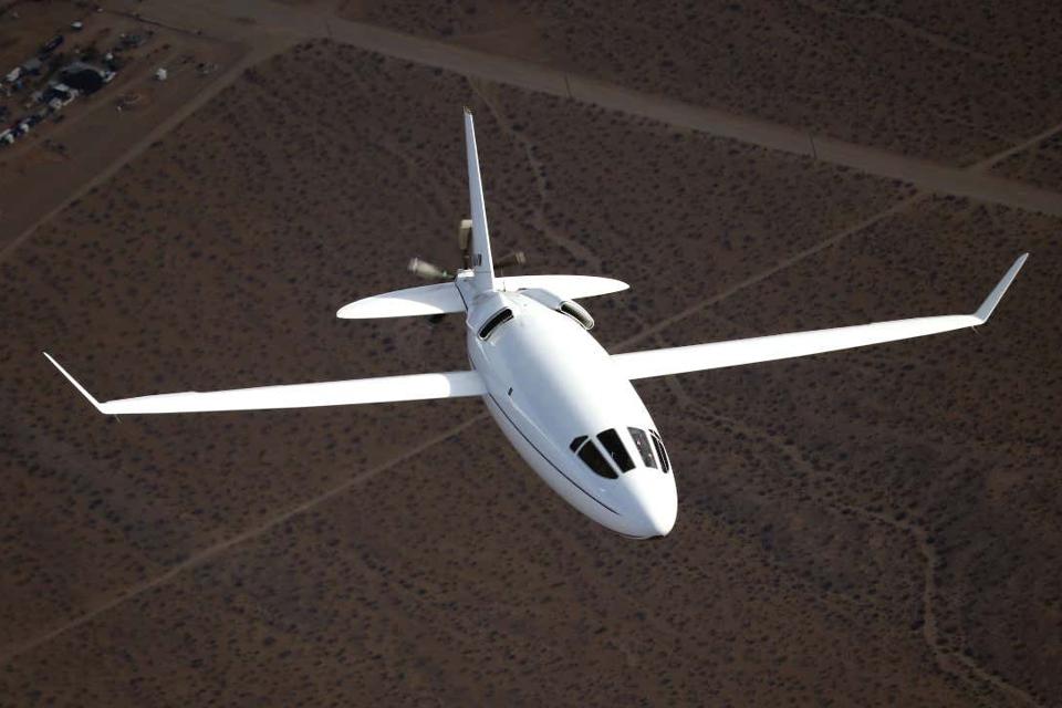 Otto Aviation's striking Celera 500L business aircraft prototype over the Mojave Desert.