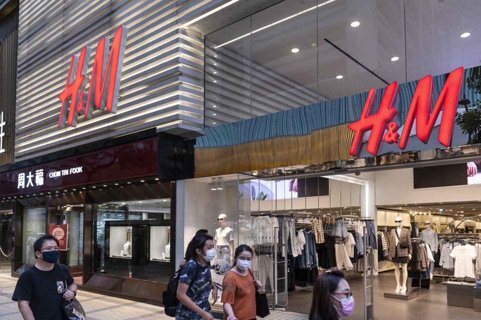 Fashion Retailer H&M Group Names Alan Boehme CTO