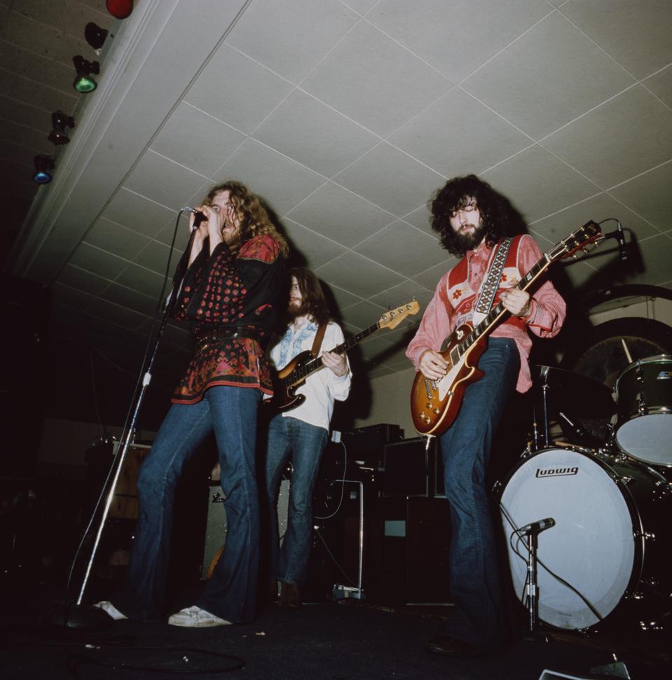 Led Zeppelin On Stage