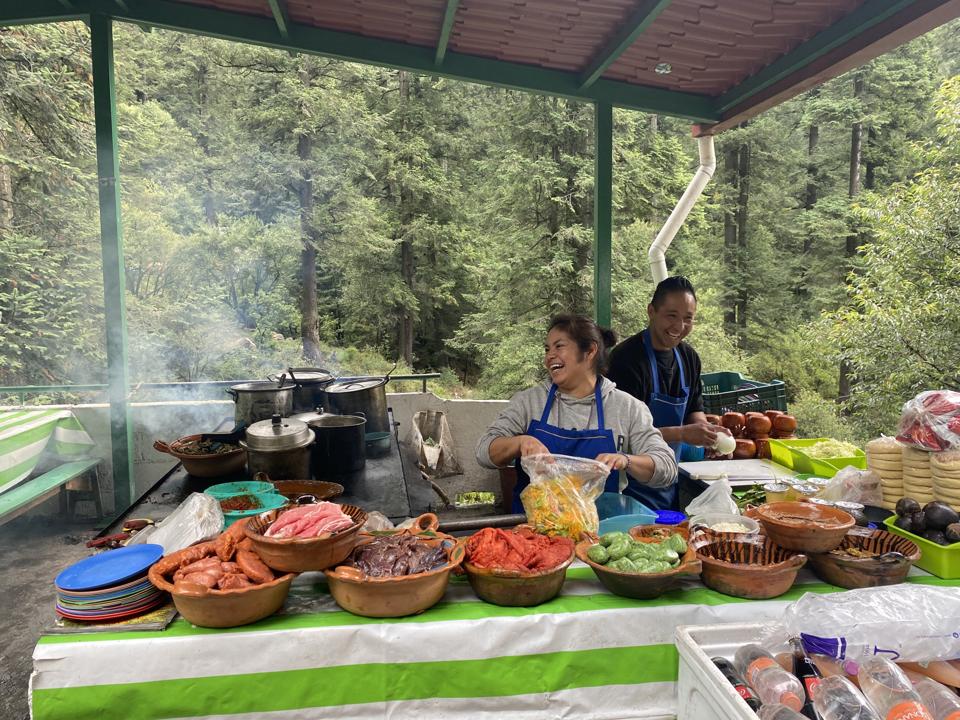 A food stand in Dinamos park in Mexico City.