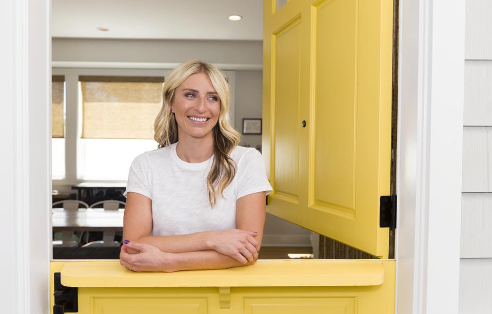 HGTV's Jasmine Roth Builds A Following